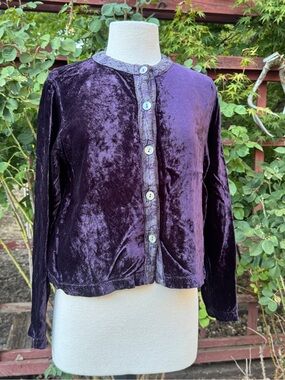 Vintage Velvet Button-Up Jacket in Deep Purple - Women's